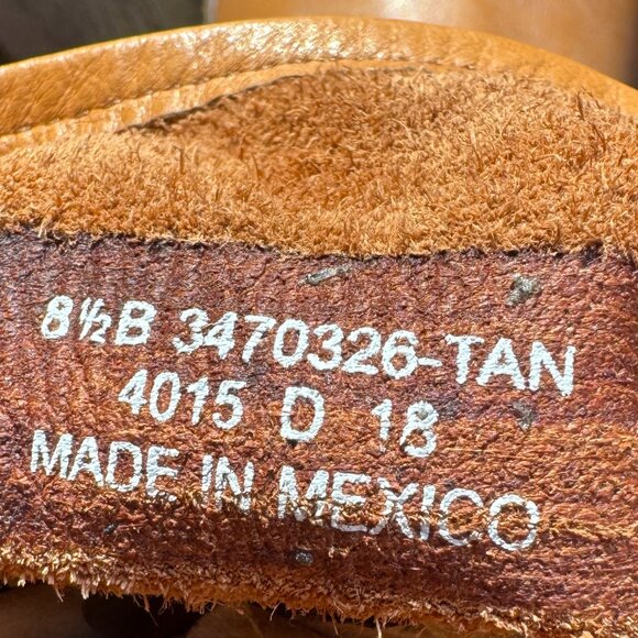 Frye Veronica Short Slouchy Boot in Distressed Camel Leather - Women's 8.5B - Picture 7 of 14